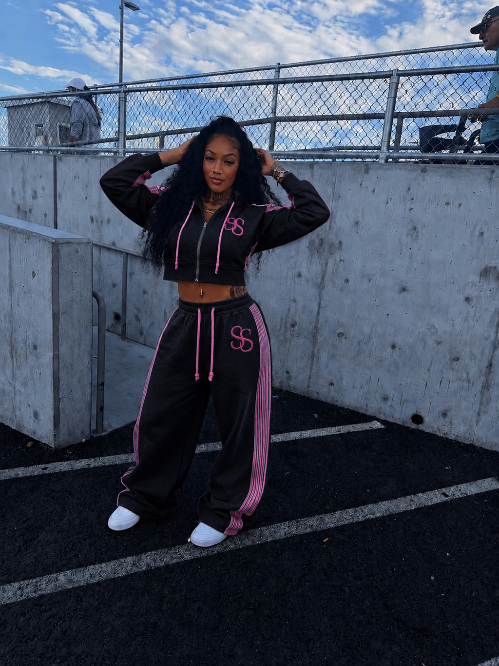 Signature Woman’s sweatsuit set